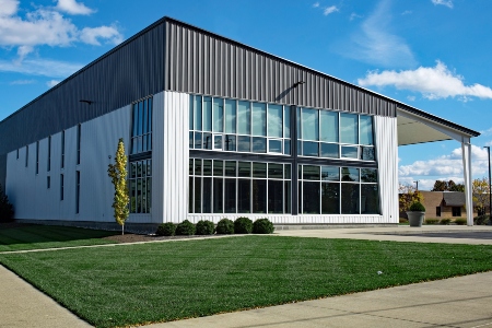 Commercial Lawn Care Thumbnail